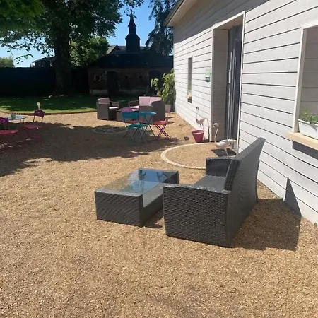 Couette-café Le Petit Manoir 3*