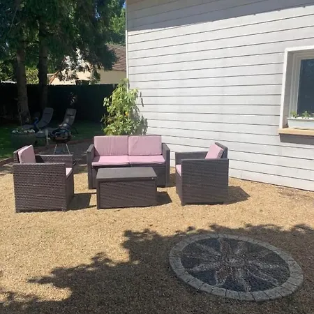 Couette-café Le Petit Manoir Farceaux